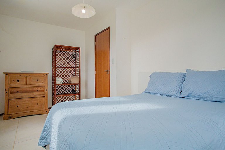 Casa em condominio 2 quartos,cozinha, sala.