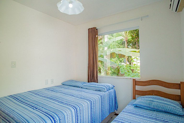 Casa em condominio 2 quartos,cozinha, sala.