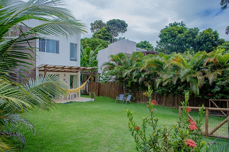 Casa em condominio 2 quartos,cozinha, sala.