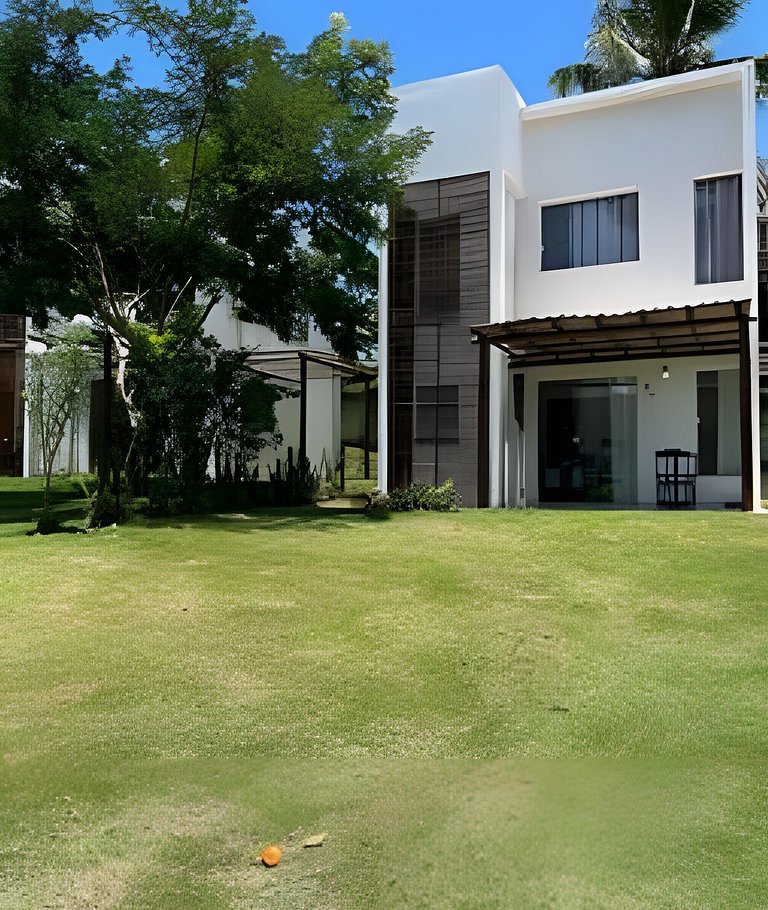 Casa AruAna