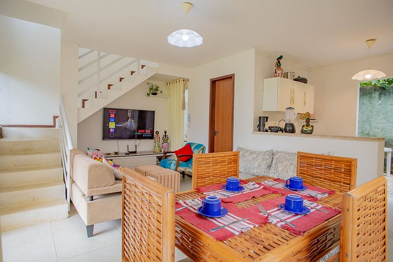 Casa em condominio 2 quartos,cozinha, sala.